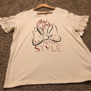 Show Your Minnie Style Women's XL Shirt